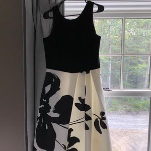 WHBM size 8 floral dress